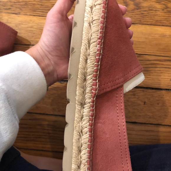 New Espadrilles - Picture 6 of 8